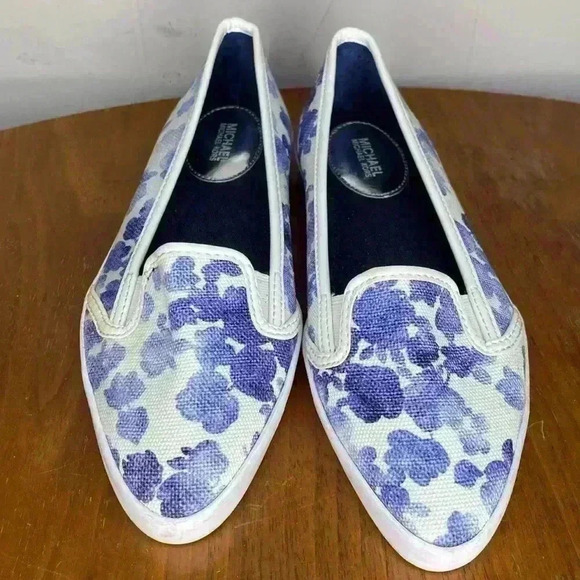 Michael Michael Kors Olive Slip-On Sneakers Blue White Floral Size 6 - Picture 2 of 9